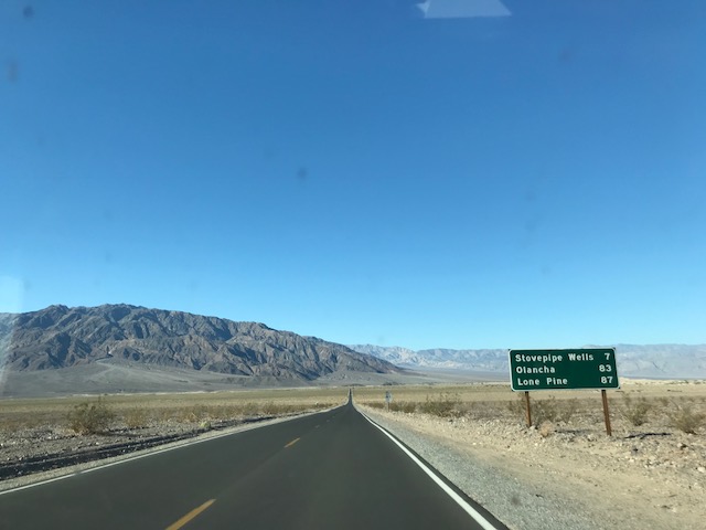 direccion a Death Valley